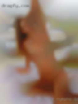 A male nympho looking for sensual exploration from NC.