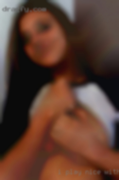 I play nice with girls 3somes others in Fresno CA!!!