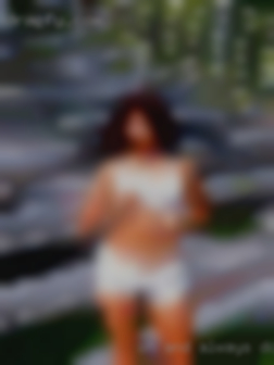 Oh and always down housewives aged for a pillow fight.